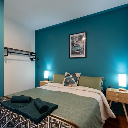 Le Phenix - Hypercentre 16 Personnes Garage Gratuit Wifi Jardin Barbecue Proche Parc Tete D'Or Διαμέρισμα Βιλερμπάν Εξωτερικό φωτογραφία